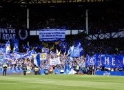 米兰体育官网-佛罗伦萨遭遇连败，降级危机严重