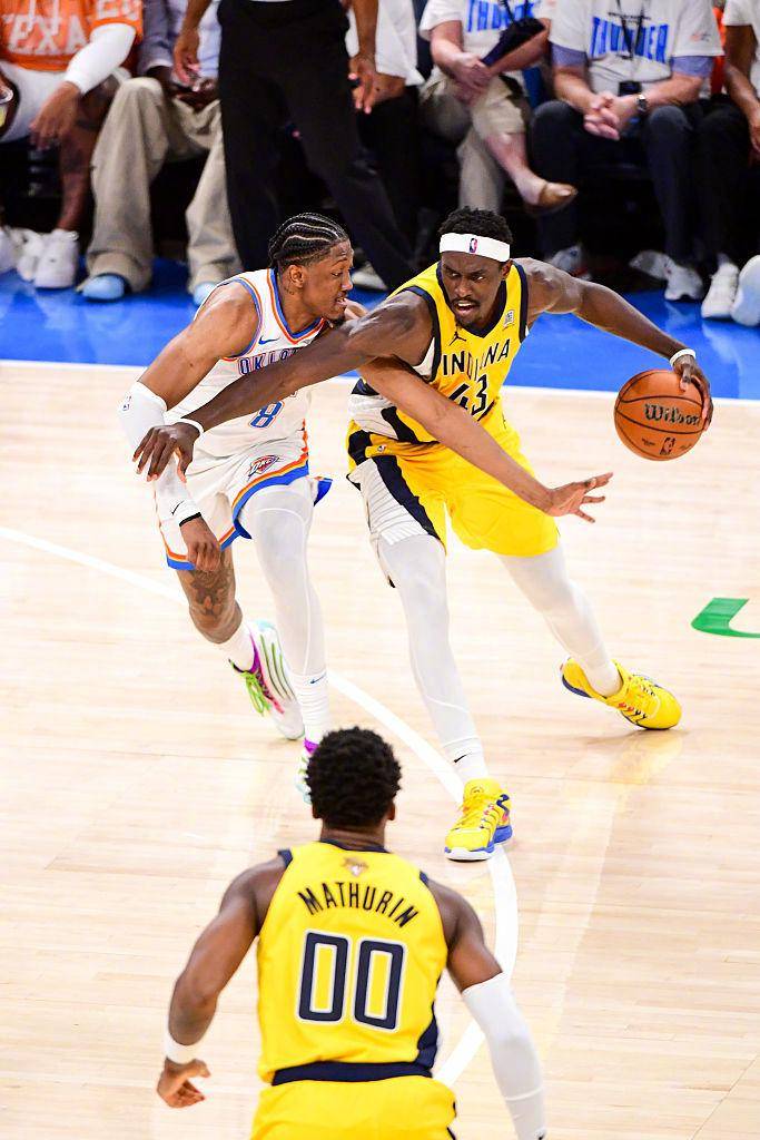 猛龙逆转骑士，西亚卡姆末节关键表现