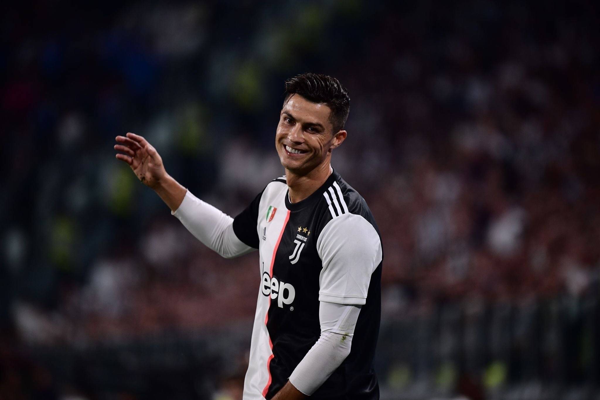 尤文图斯战胜那不勒斯，C罗再次展示绝佳状态