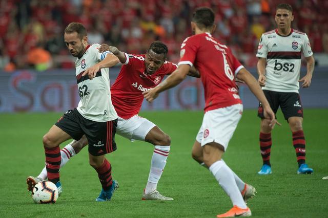 巴西男子篮球队强势击败对手 巴西男子篮球队强势击败对手