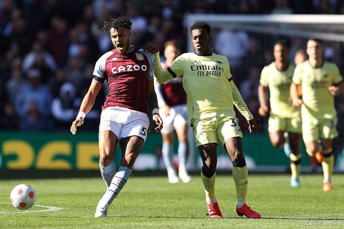 伯明翰城队在国际赛事中崭露头角 伯明翰城队在国际赛事中崭露头角