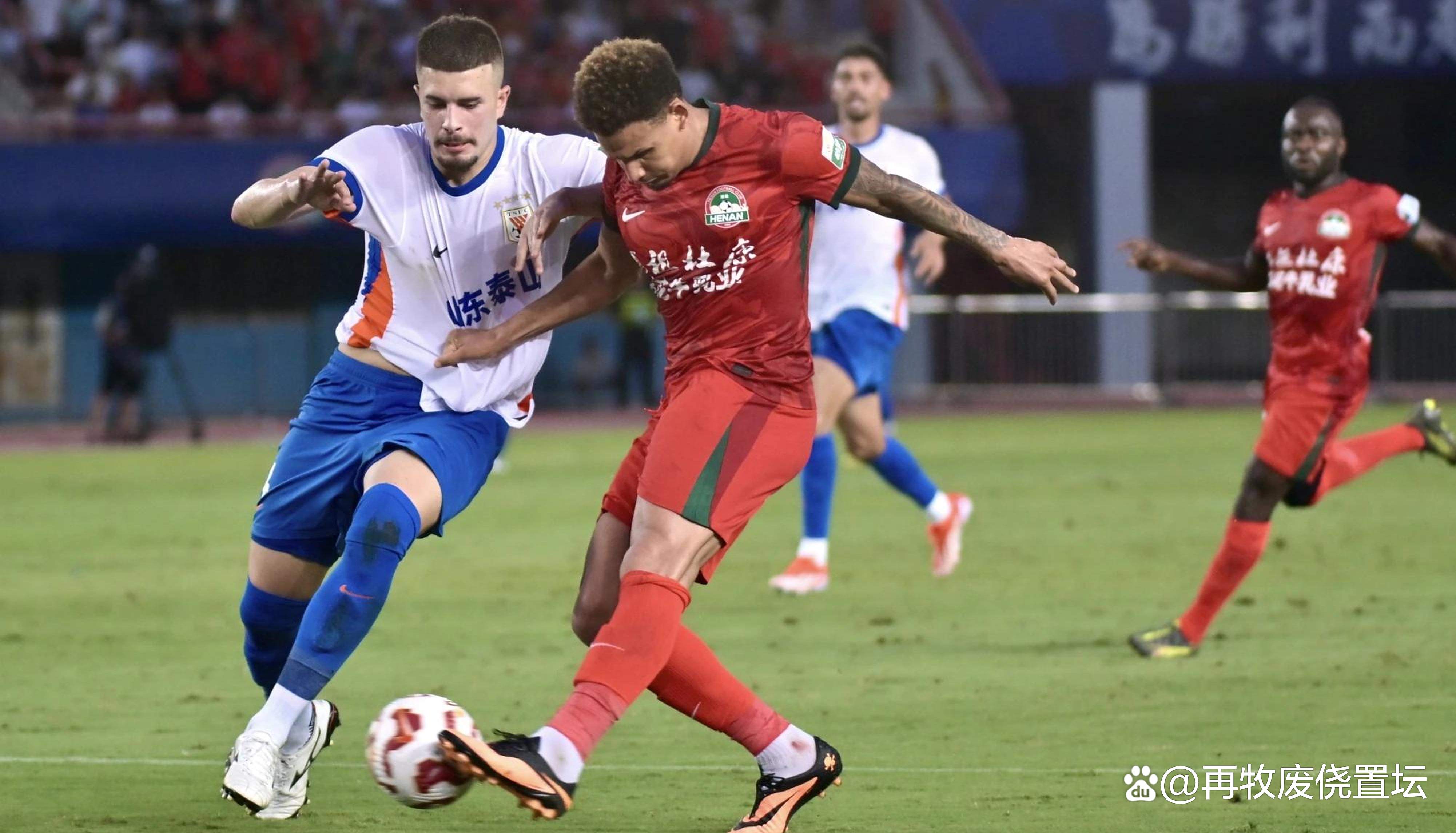 河南队在与湖北队疯狂对攻中胜出