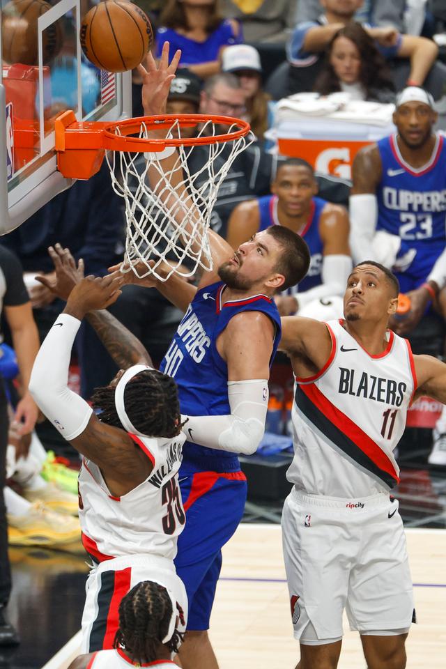 开拓者惨败快船,屡败屡战 开拓者惨败快船,屡败屡战