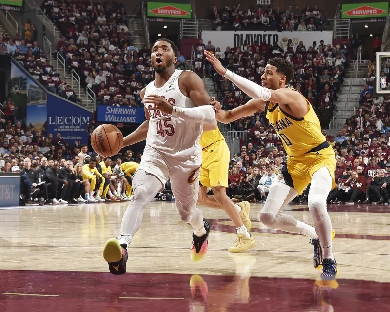 步行者横扫骑士,晋级东部半决赛斩径 步行者横扫骑士,晋级东部半决赛斩径