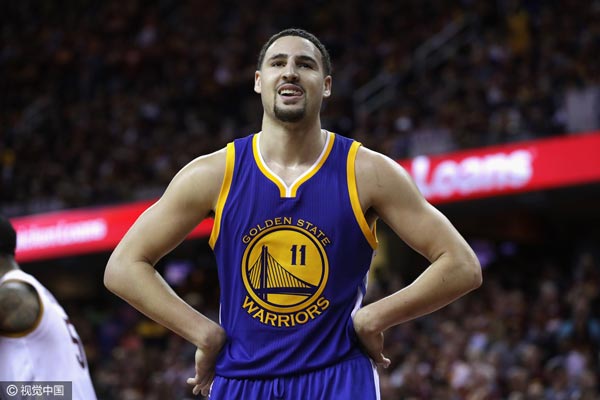 国王惨遭溃败，勇士轻取胜利