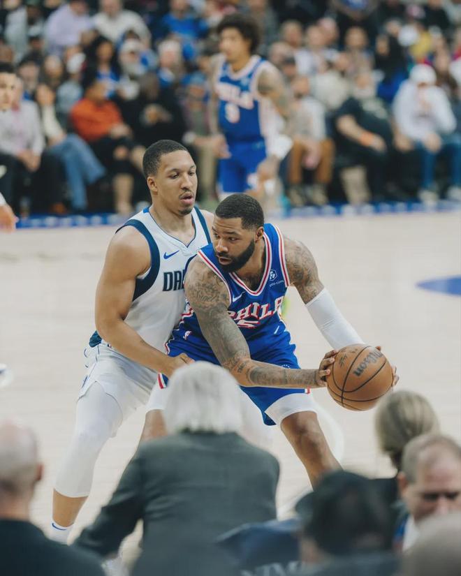 快船不敌老鹰,莫里斯缺防守低效果 快船不敌老鹰,莫里斯缺防守低效果